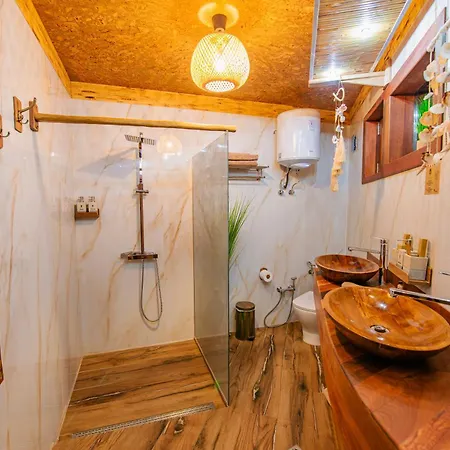 Guest house Cossara Luxury Balchik